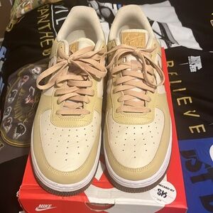 Worn twice not creased. Price is negotiable